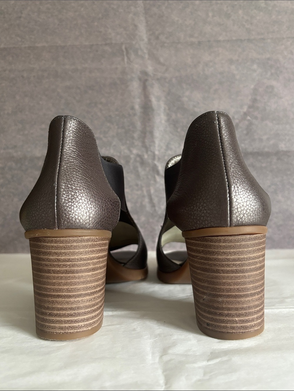 The FLEXX Stacked Heels Bronze 8.5 - Picture 4 of 6